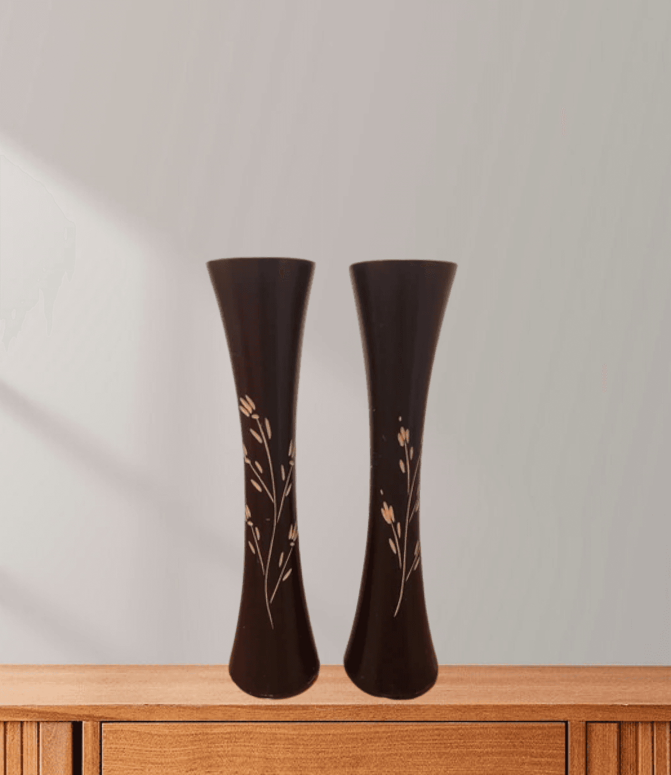 Wooden Vase - antique (Collectibles) by undefined undefined